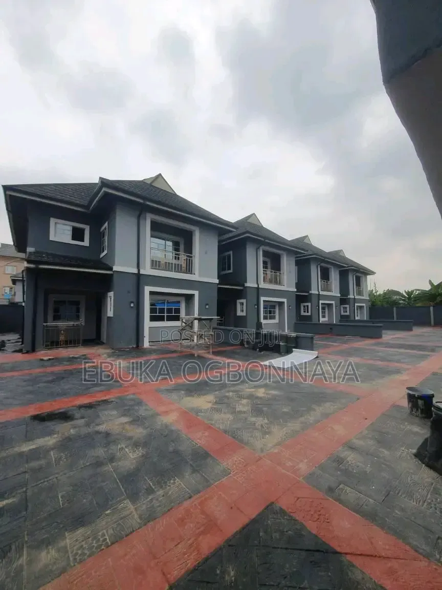 3bdrm Duplex in Sars Road, Obio-Akpor for rent