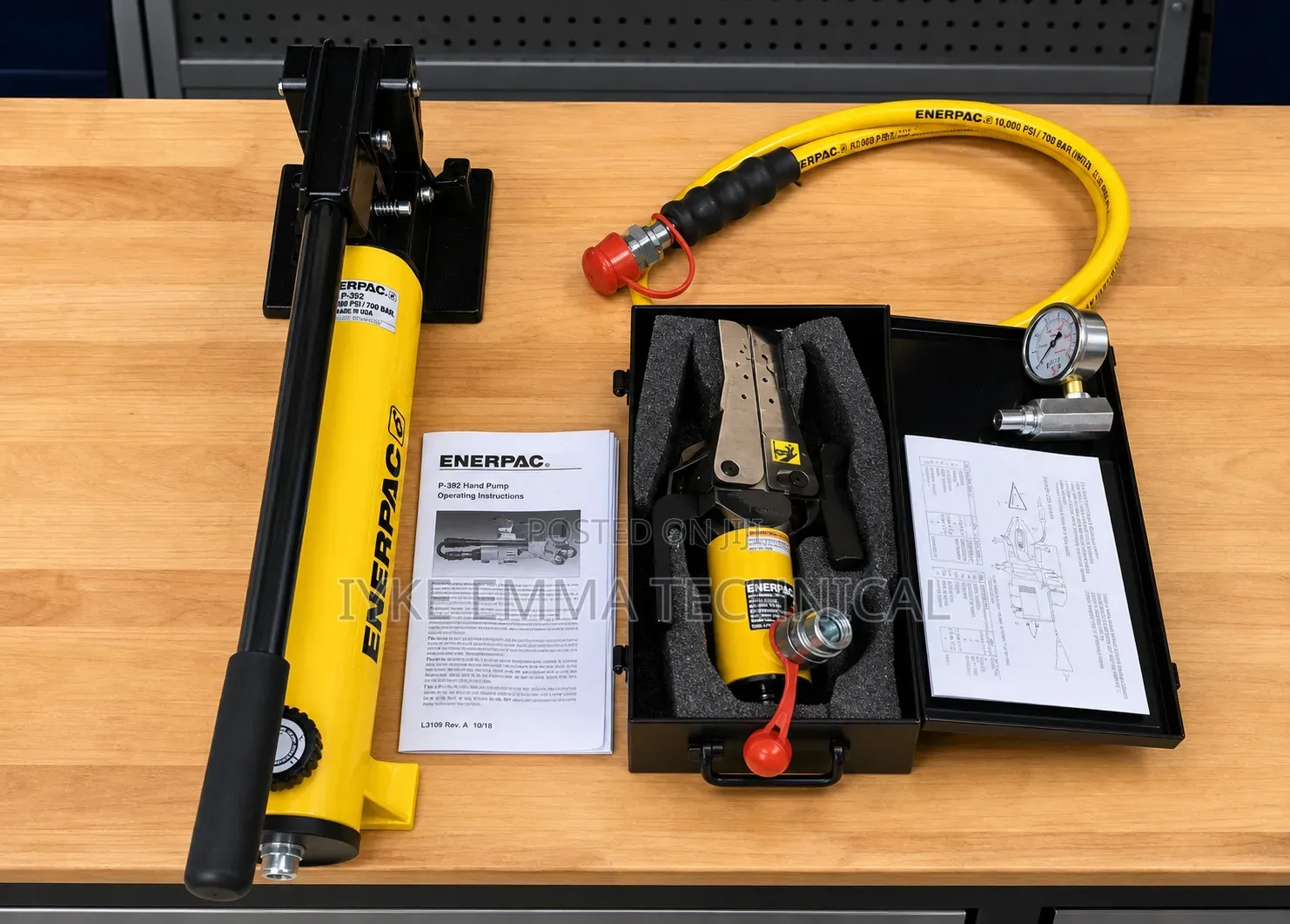 14t Enerpac Hydraulic Flange Spreader Set (Enerpac)