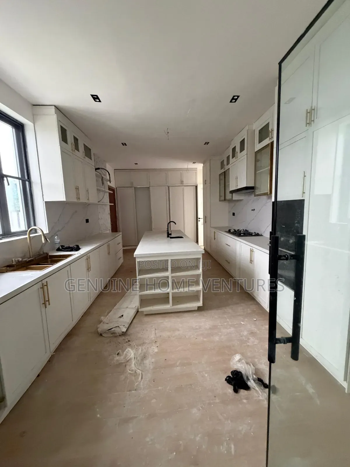 5bdrm Duplex in Ikate Elegushi for rent