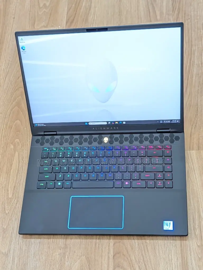 Laptop Dell 32GB Intel Core Ultra 9 SSD 1T
