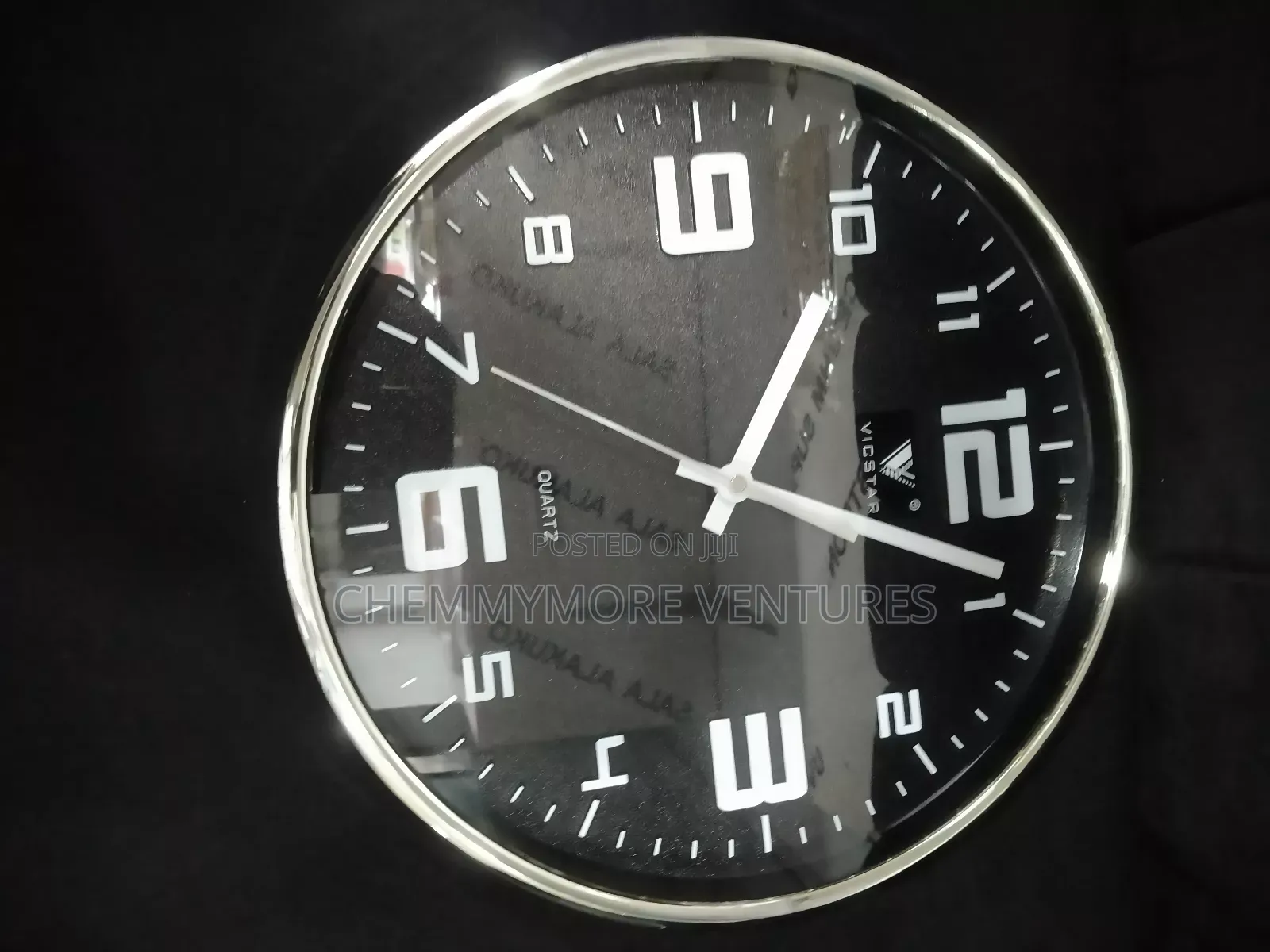 Security Wall Clock With Camera