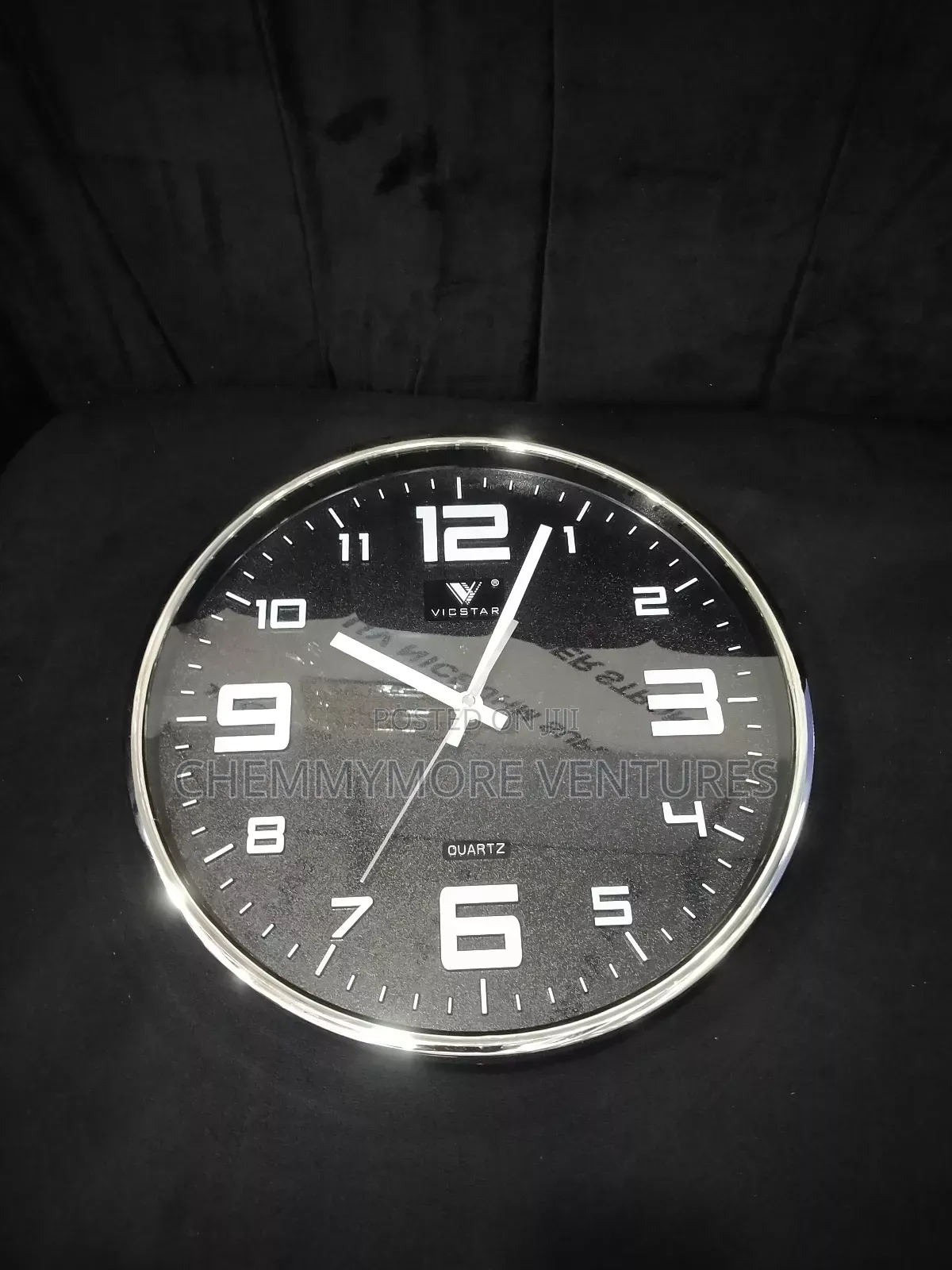 Security Wall Clock With Camera