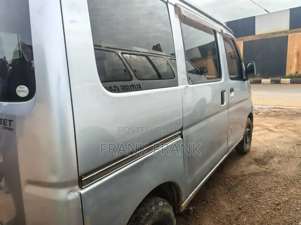 Daihatsu Hijet 2003 Silver