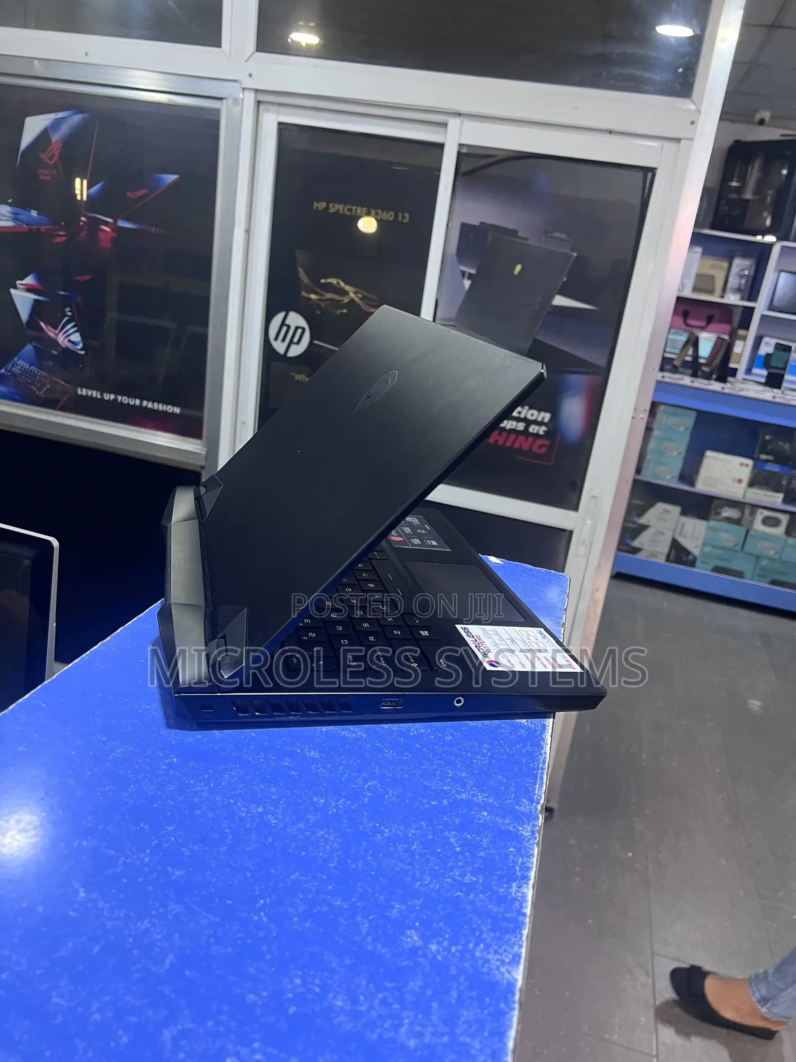 Laptop MSI GP66 LEOPARD 10UG 32GB Intel Core i7 SSD 512GB