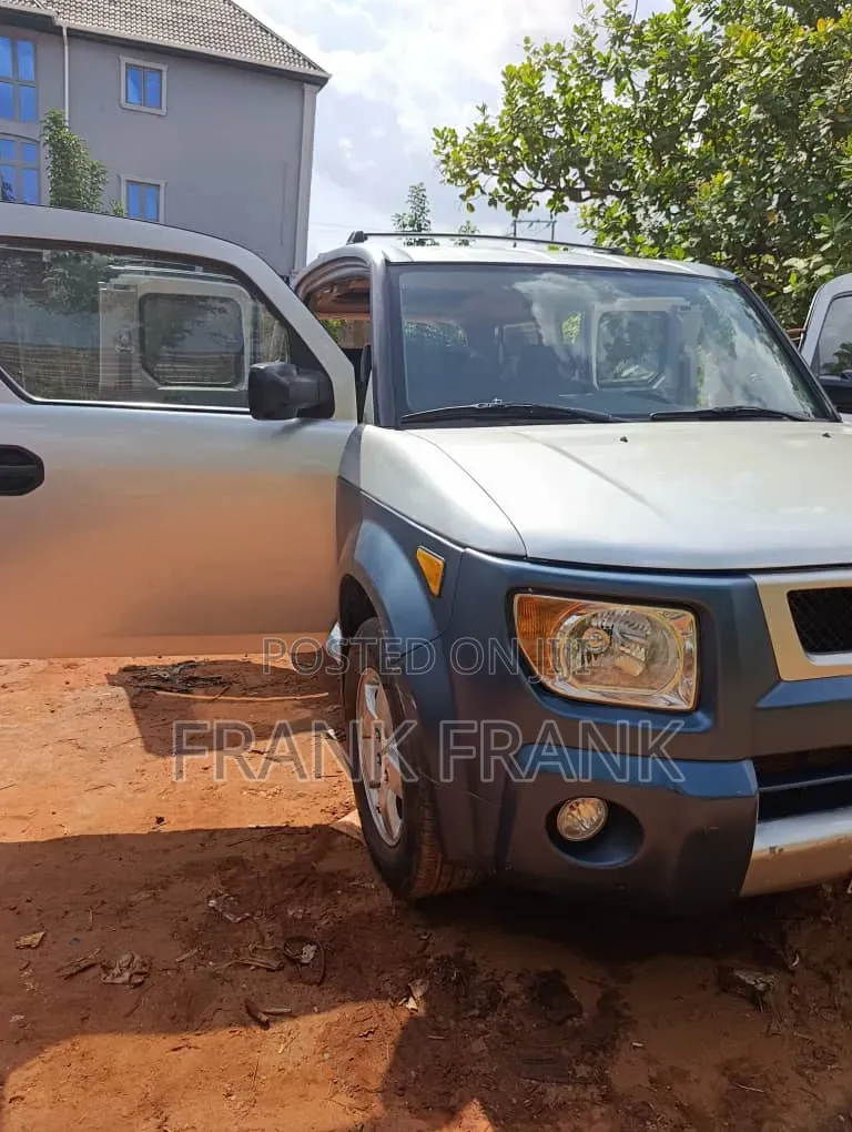 Honda Element 2006 Beige