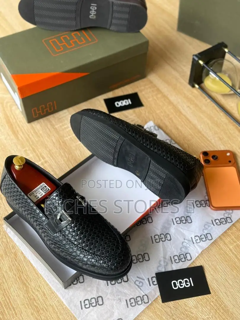 Oggi Men’S Leather Loafers Available in Black and Brown