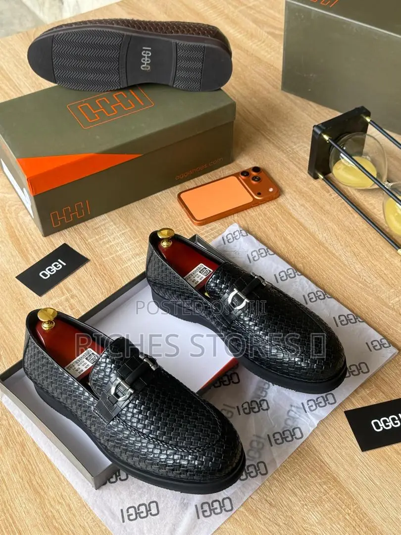Oggi Men’S Leather Loafers Available in Black and Brown