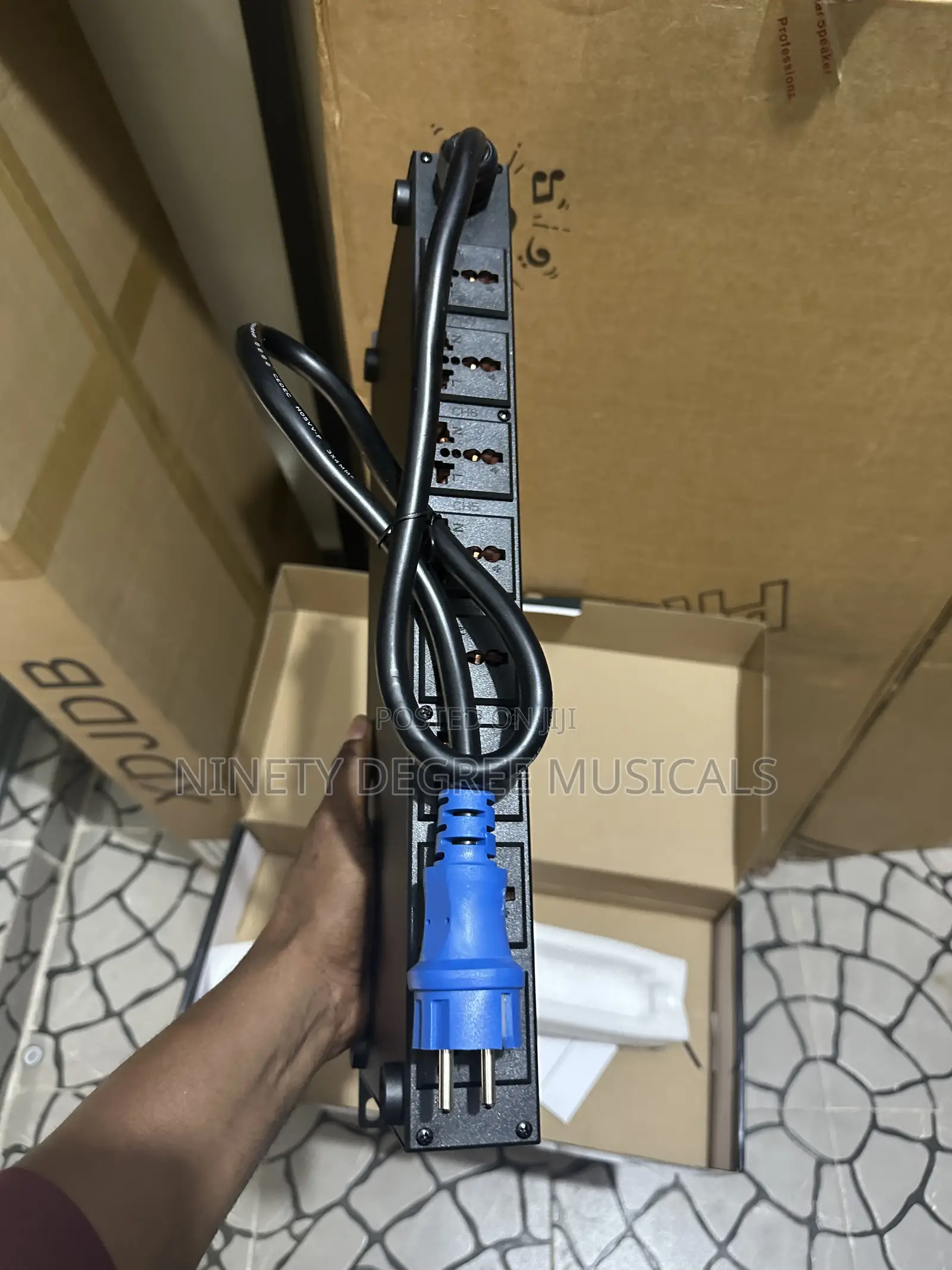 DBX Sr-388 Power Sequence