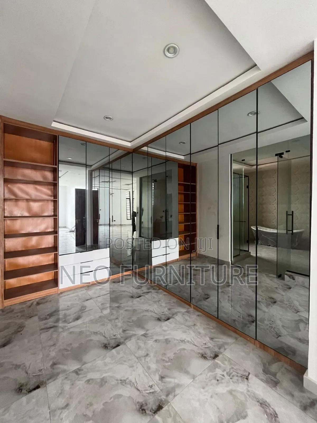 Glass Door Wardrobe Walk in Closet
