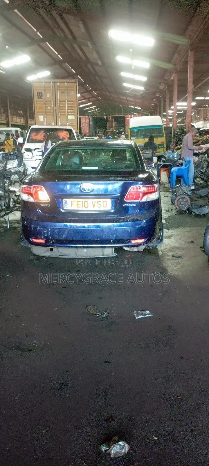 Toyota Avensis 2010 Blue