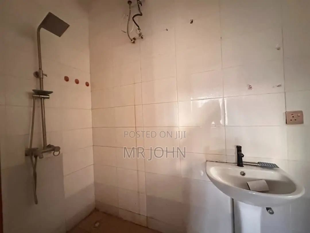 4bdrm Apartment in Orchid Pride Pr, Lekki for rent