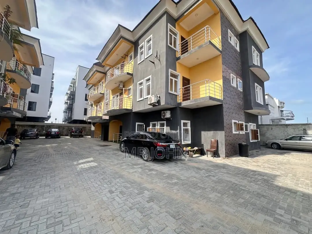 4bdrm Apartment in Orchid Pride Pr, Lekki for rent