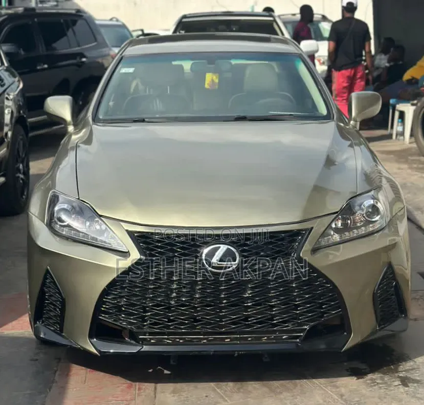 Lexus IS 250 AWD 2007 Gold