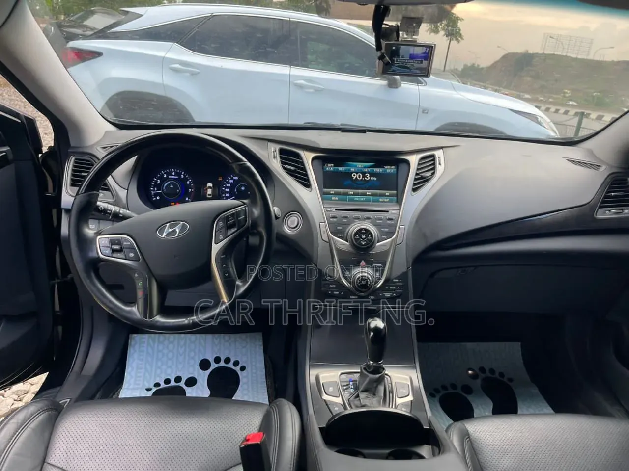 Hyundai Grandeur 2013 Black