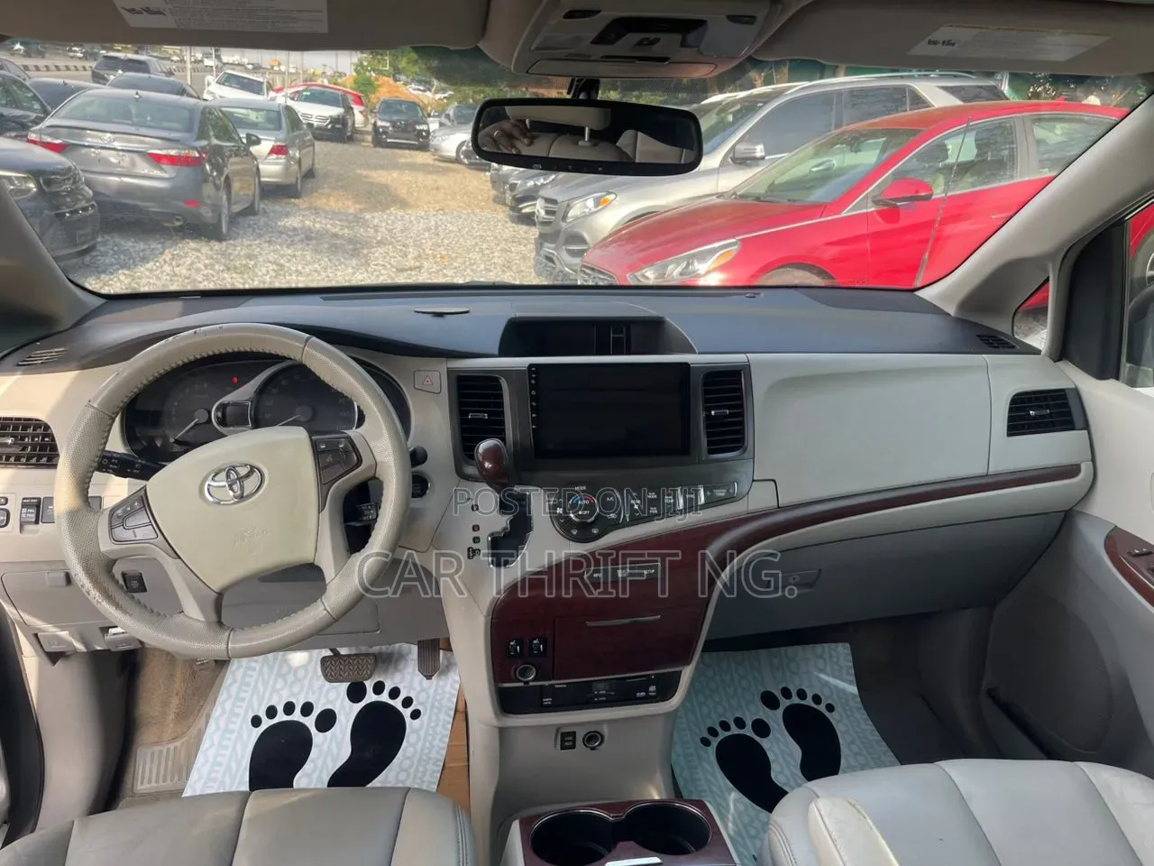 Toyota Sienna 2014 Silver