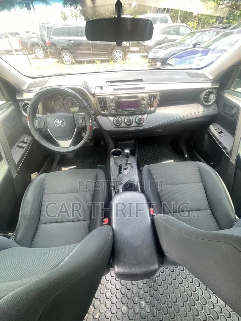 Toyota RAV4 2015 Gray