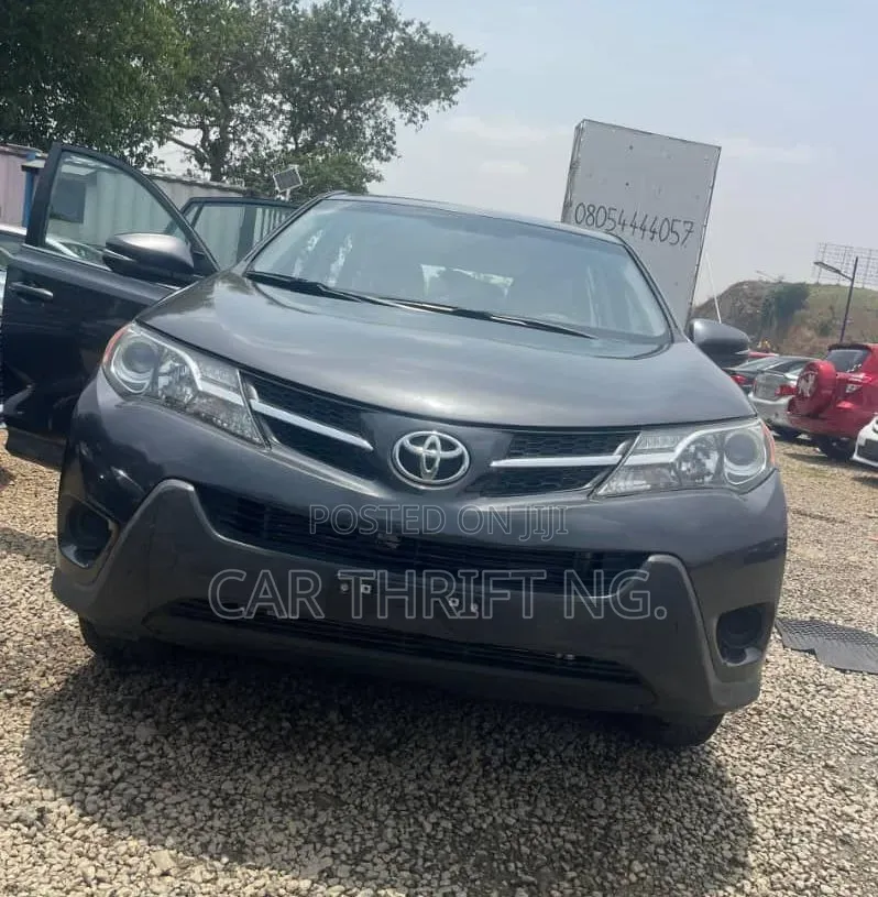 Toyota RAV4 2015 Gray