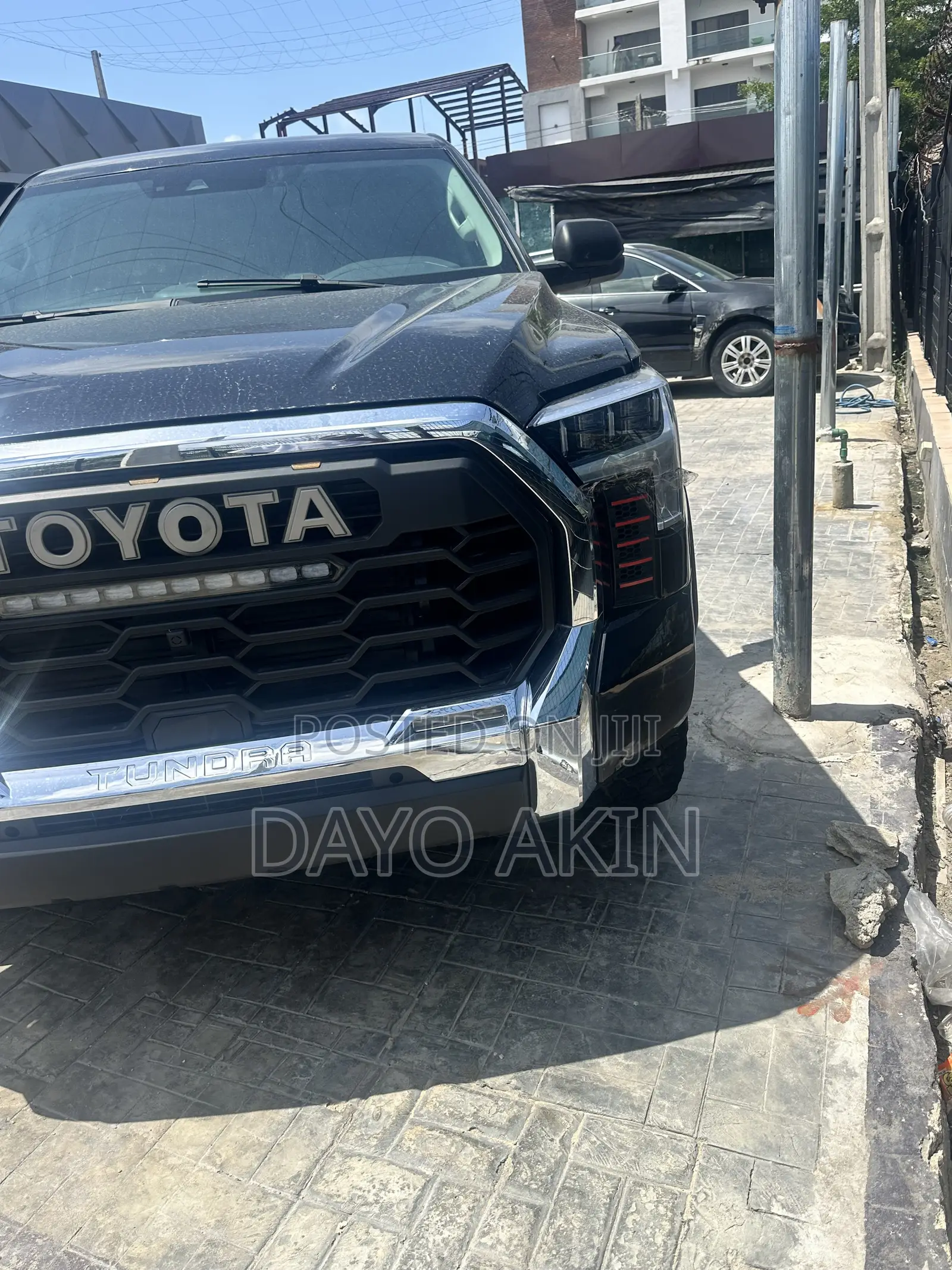 Toyota Tundra 2022 Black