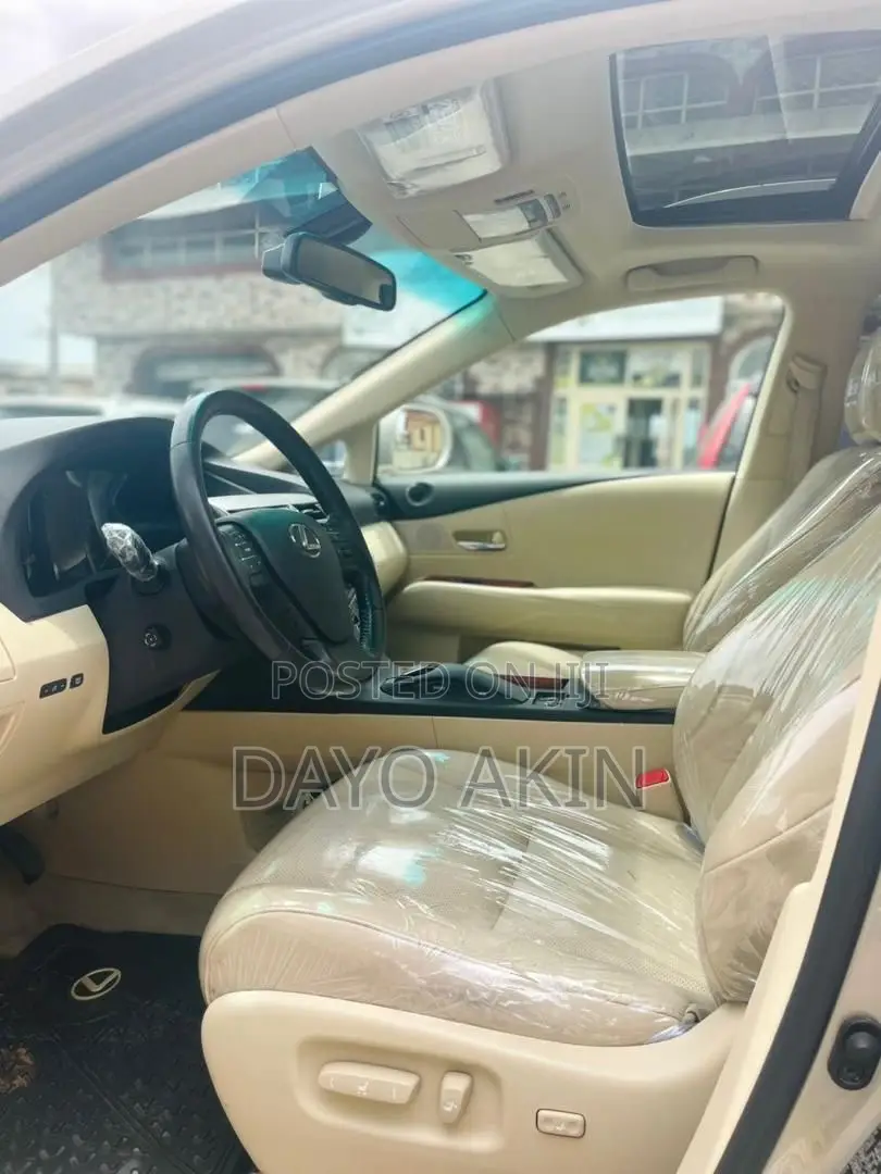 Lexus RX 2012 Gold