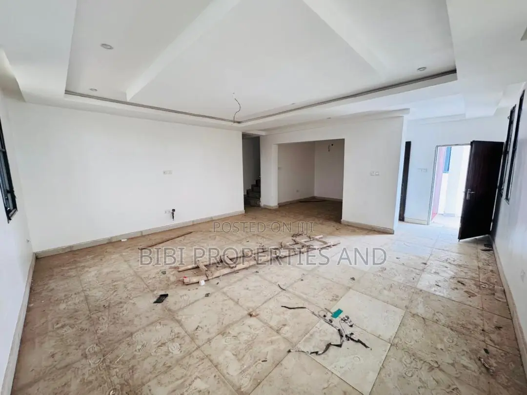4bdrm Duplex in Mabushi for sale
