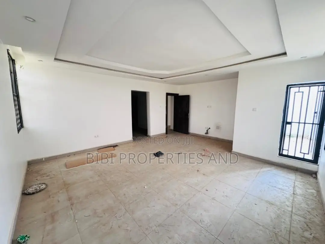 4bdrm Duplex in Mabushi for sale