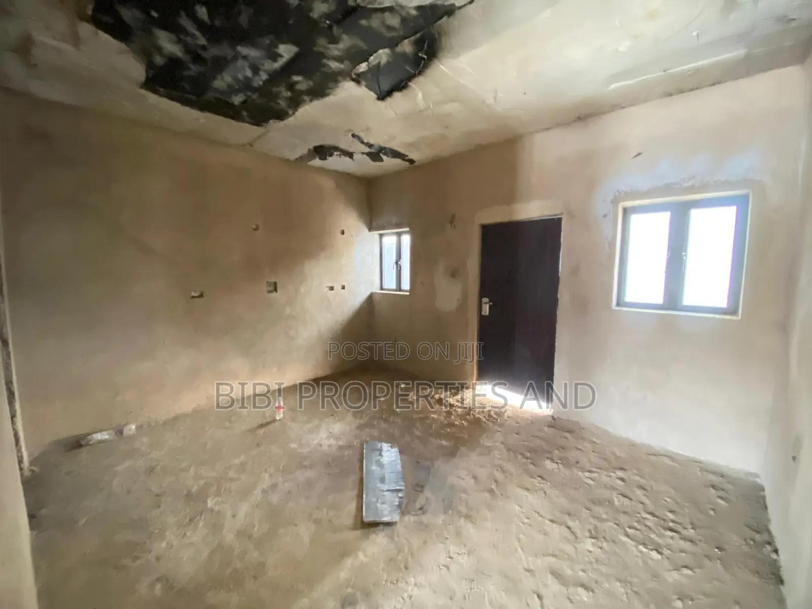 4bdrm Townhouse/Terrace in Life Camp for sale