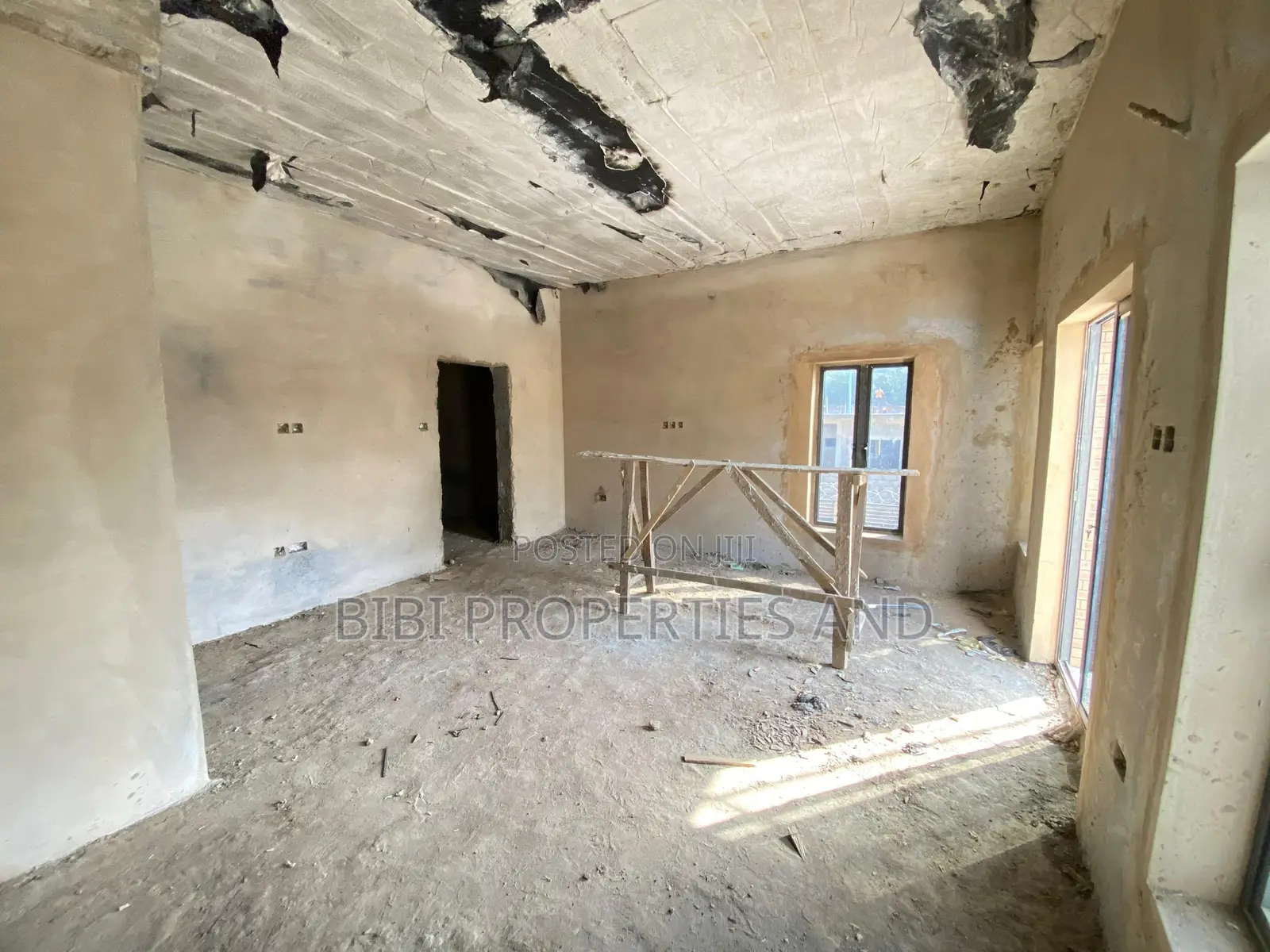 4bdrm Townhouse/Terrace in Life Camp for sale