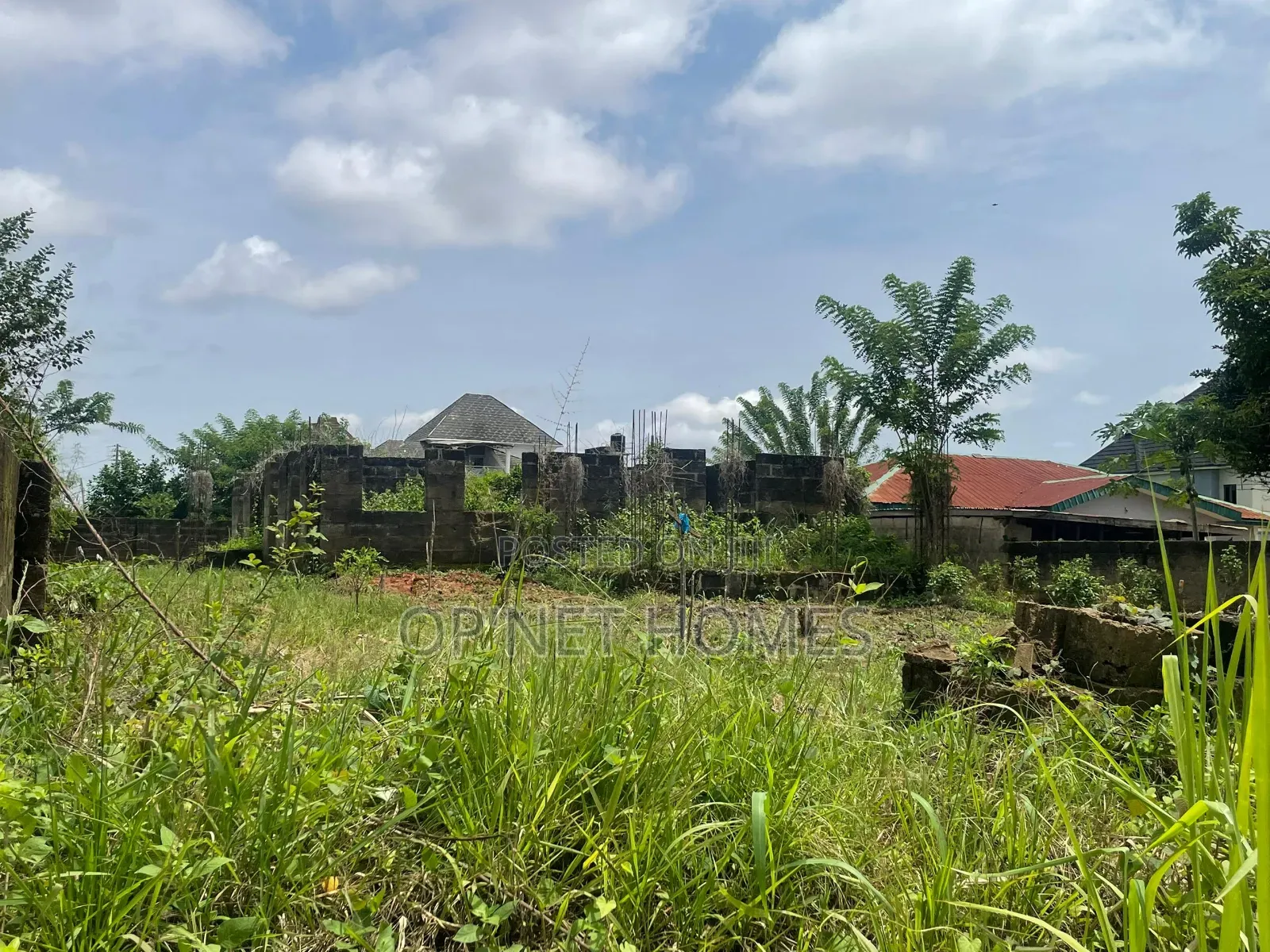 Uncompleted Building on a Plot of Land Is Available