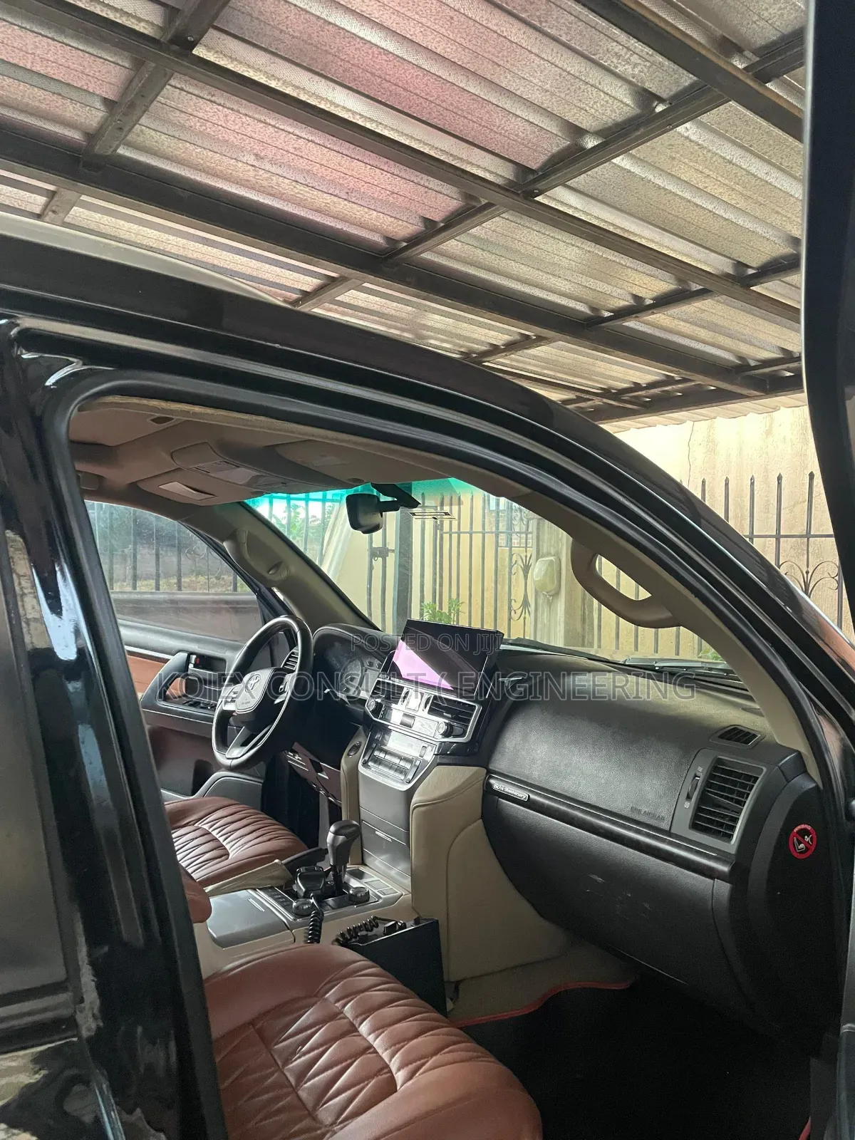 Toyota Land Cruiser 4.6 V8 VX-R 2012 Black