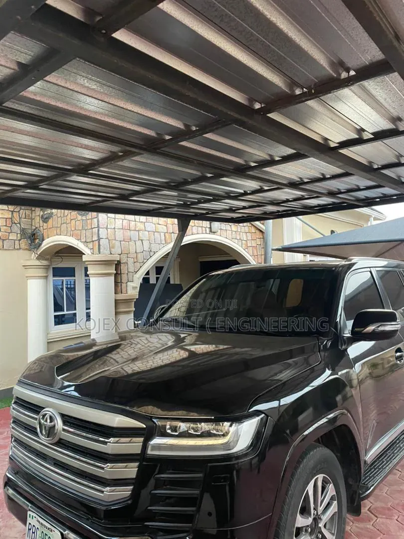 Toyota Land Cruiser 4.6 V8 VX-R 2012 Black
