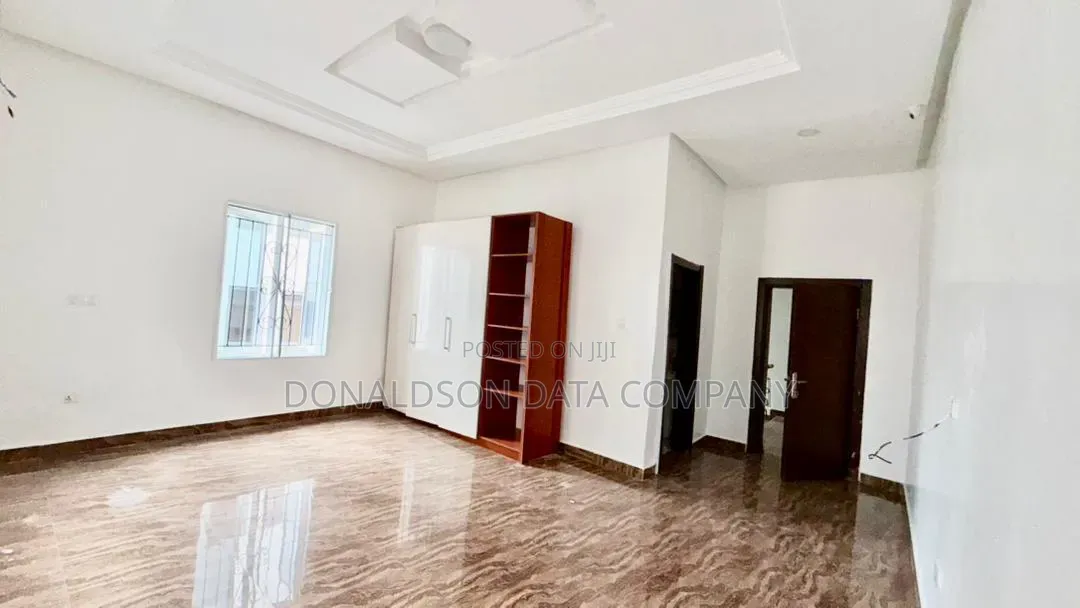 4bdrm Duplex in Punch Estate, Mangoro for sale