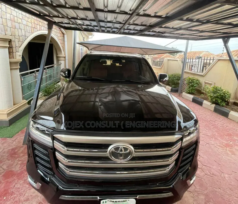 Toyota Land Cruiser 4.6 V8 VX-R 2012 Black