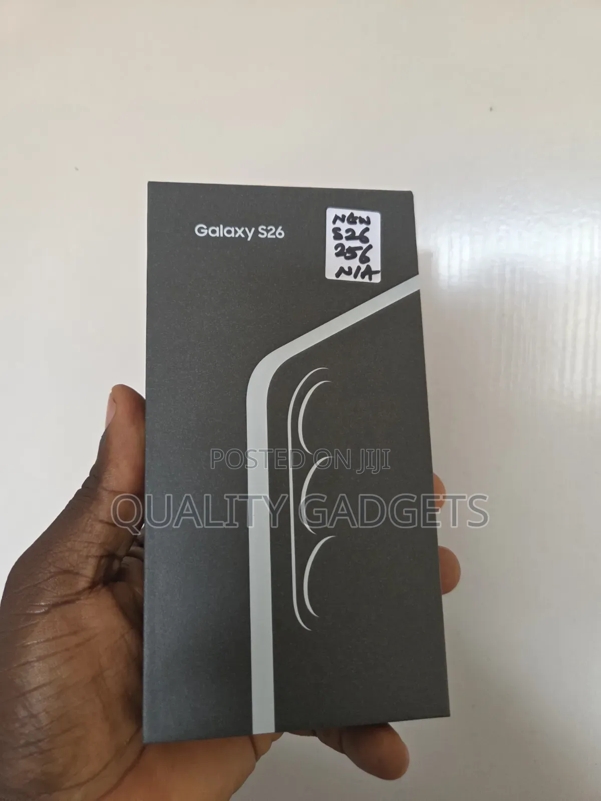 New Samsung Galaxy s26 256 GB Gray