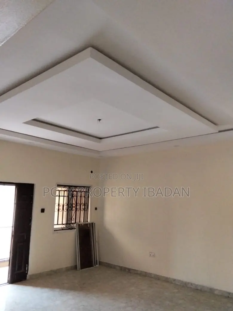 3bdrm Apartment in Akobo, Ibadan for rent