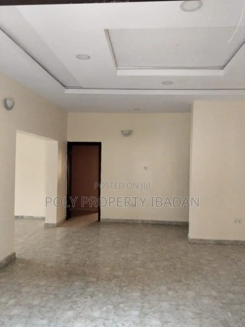 3bdrm Apartment in Akobo, Ibadan for rent