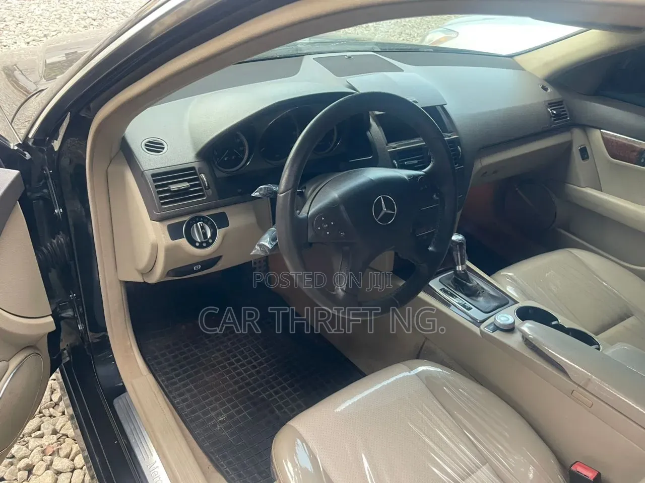 Mercedes-Benz C300 2009 Black