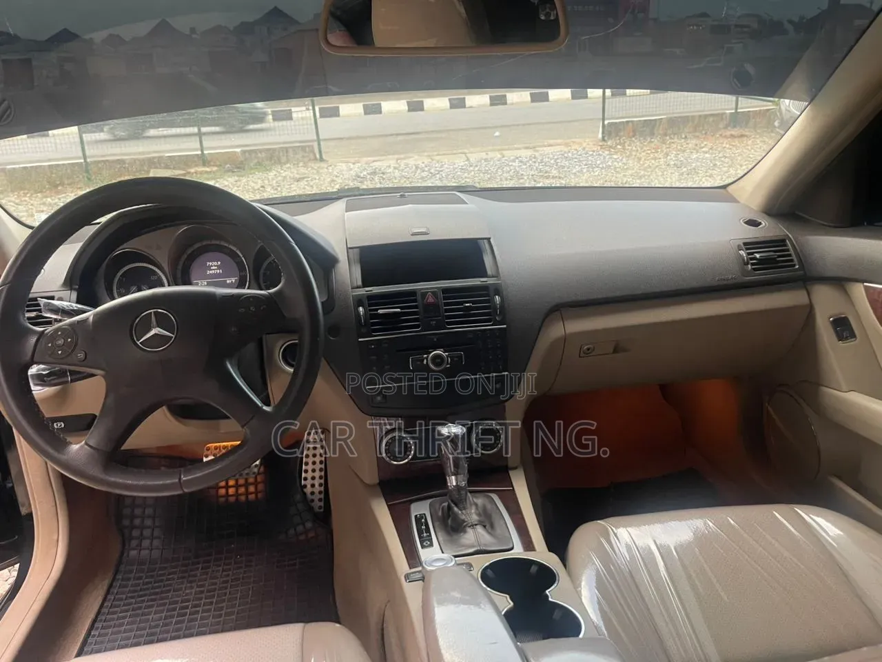 Mercedes-Benz C300 2009 Black