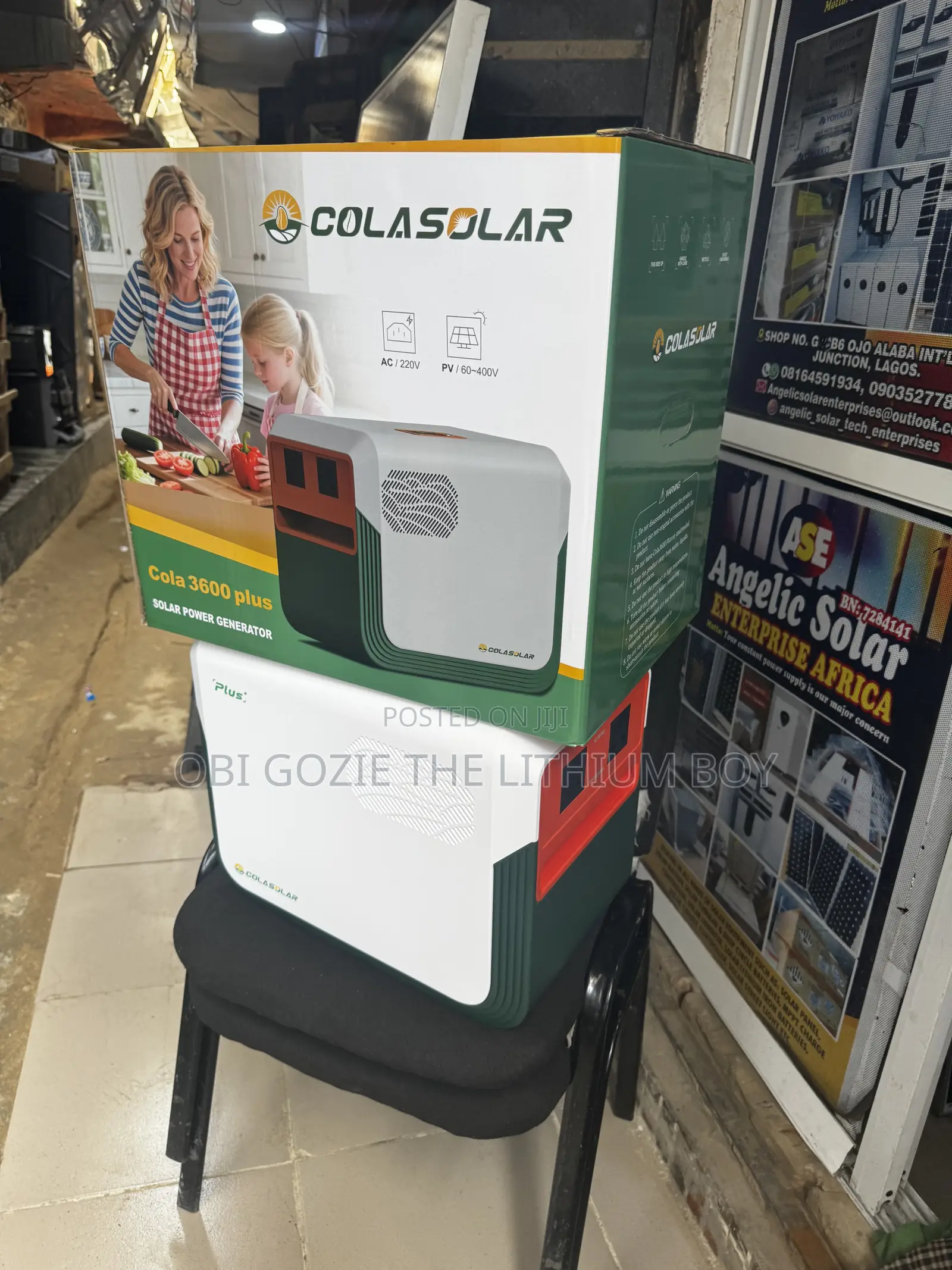 3600 + Plus With a 2200w Cola Solar Power Station Lithium Ion Battary