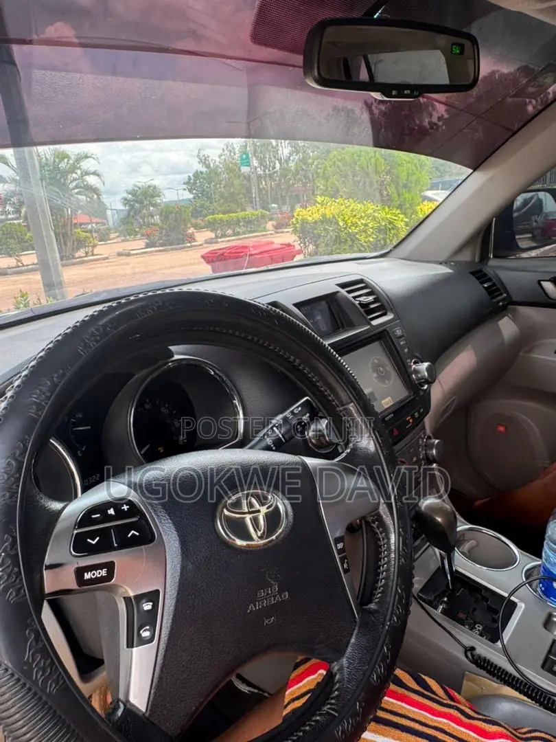 Toyota Highlander 2014 Black
