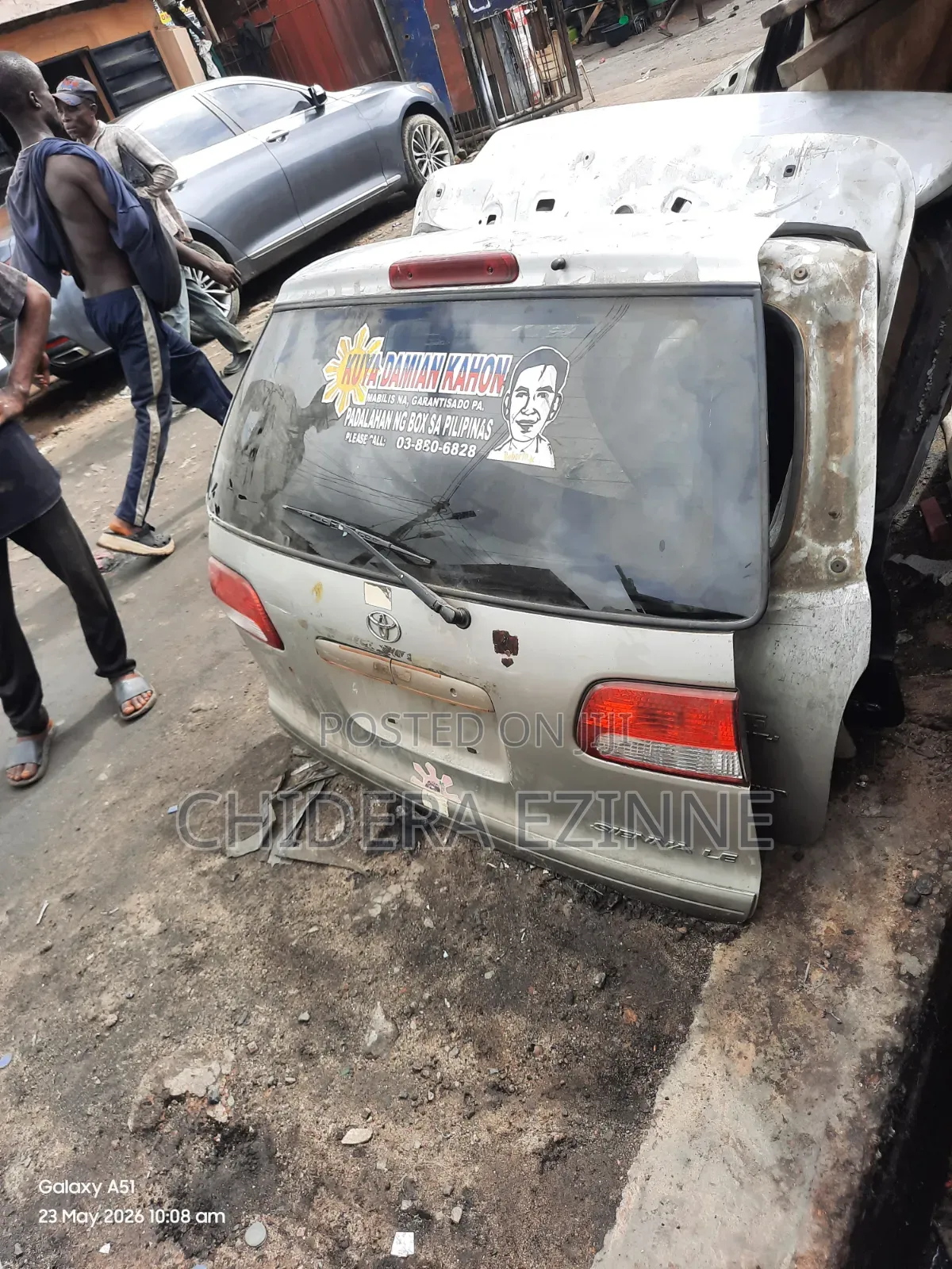 Toyota Sienna 2002 Complete Boot