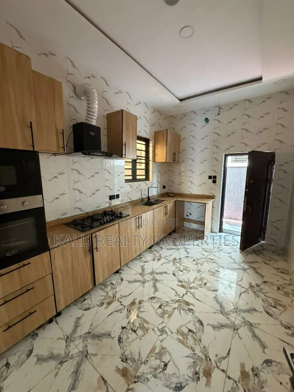 4bdrm Duplex in Ologolo for rent