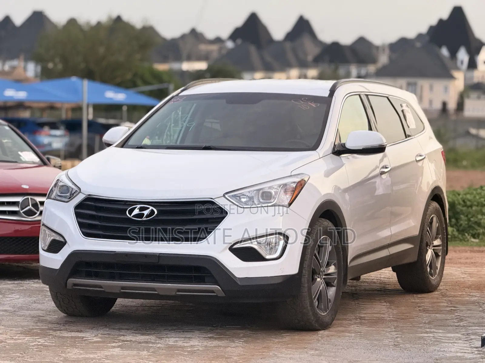 Hyundai Santa Fe 2015 White