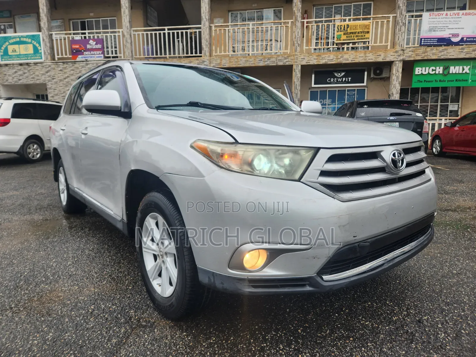 Toyota Highlander SE 2012 Silver