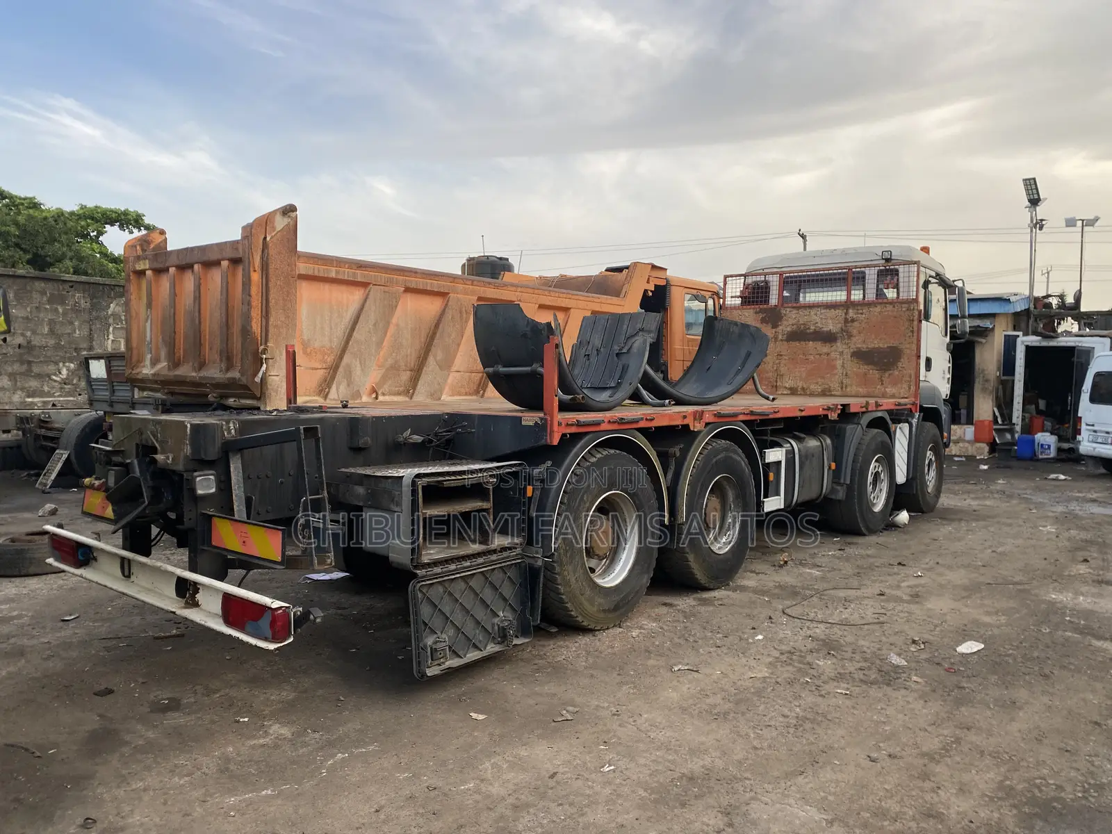Man Diesel Flatbed 12tyres Truck