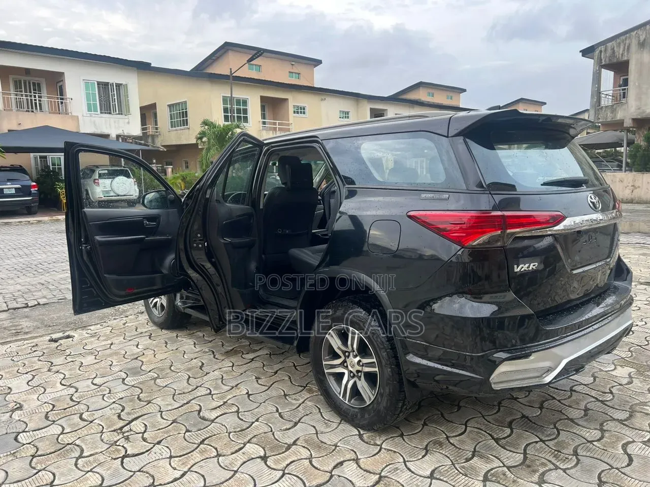 Toyota Fortuner 2019 Black