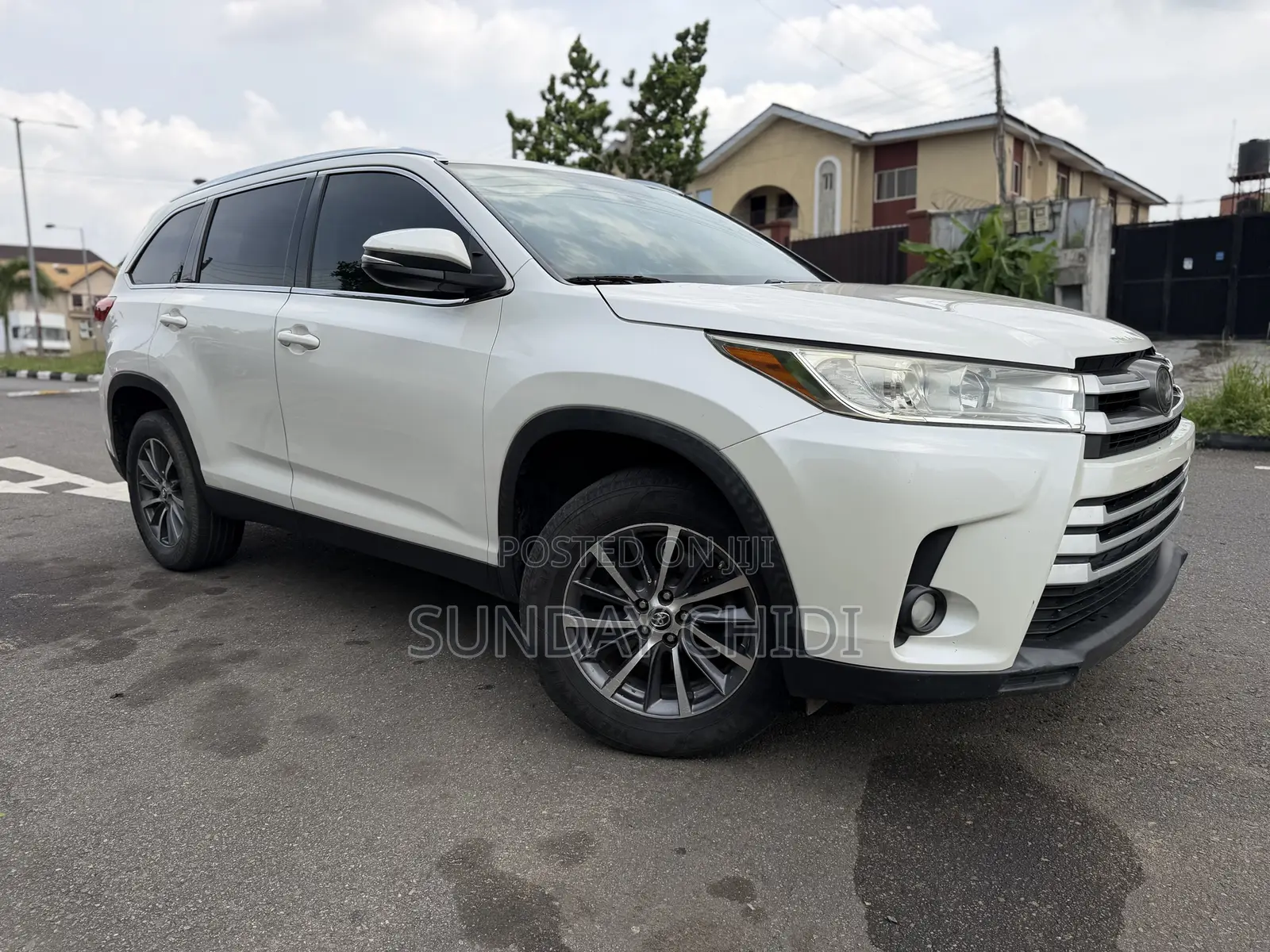 Toyota Highlander XLE 2019 White