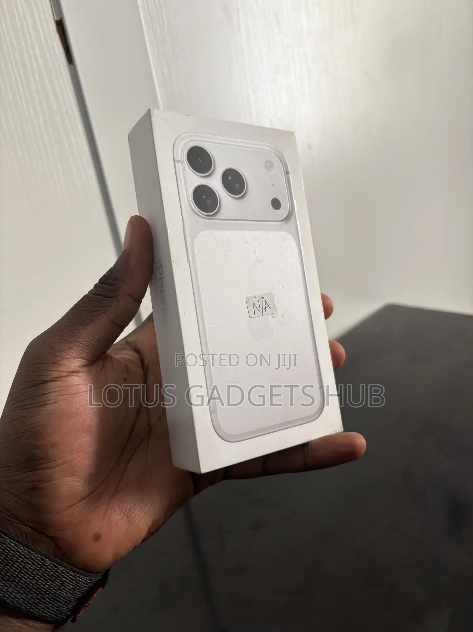 New Apple iPhone 17 Pro 256 GB Silver