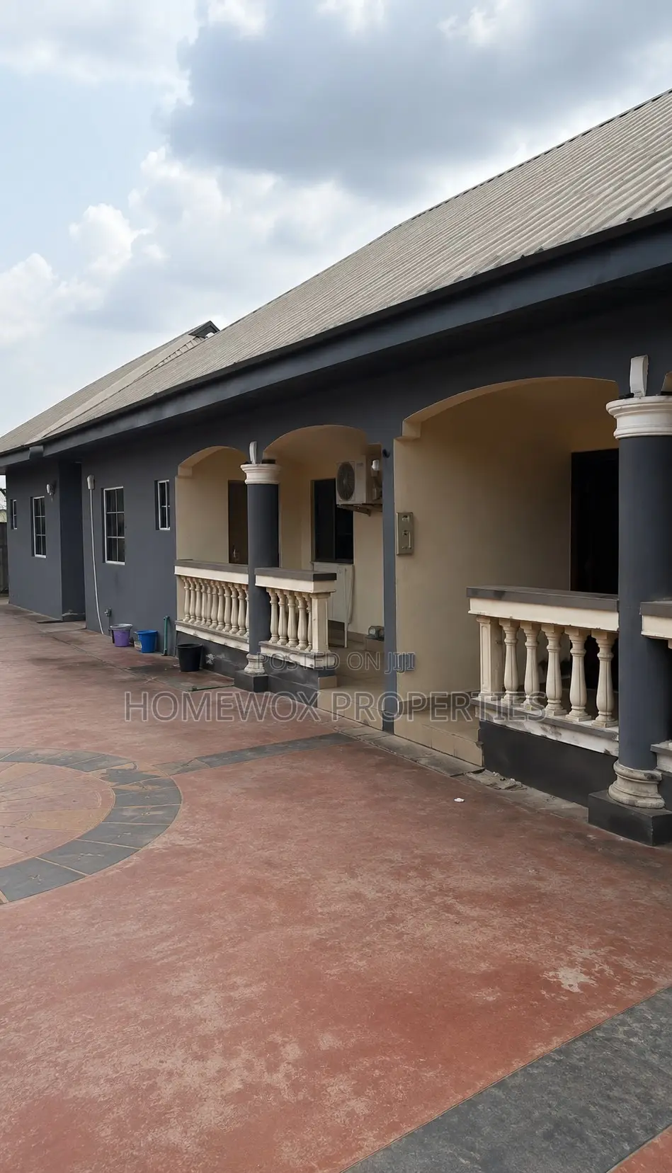 2bdrm Block of Flats in Uzoba for sale