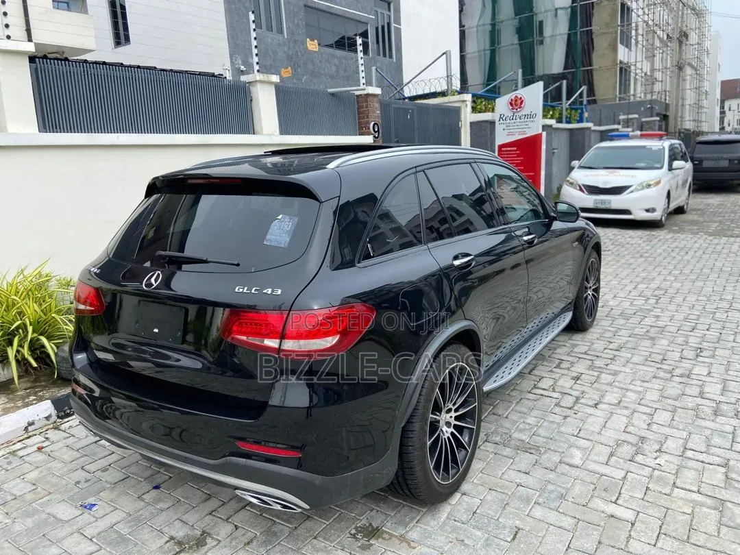 Mercedes-Benz GLC-Class 2017 Black