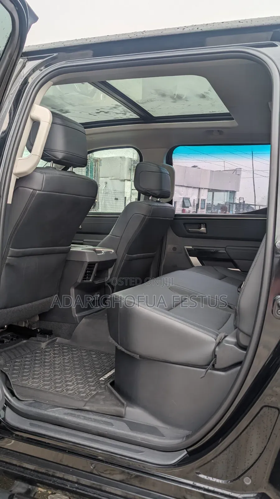Toyota Tundra 2023 Black